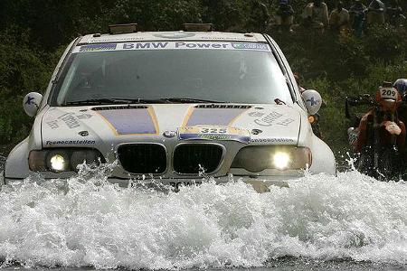 Insgesamt kamen fünf BMW X5 ins Ziel.