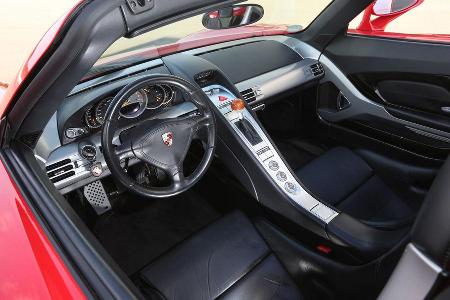 Porsche Carrera GT, Cockpit
