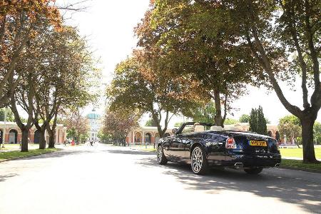Rolls-Royce Phantom Drophead Cabrio, Wien, Zentralfriedhof