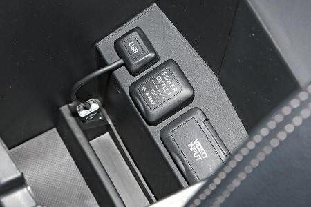 Honda CR-V 1.6 i-DTEC 2WD, Anschlüsse