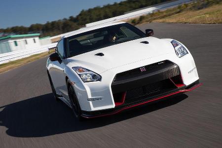 Nissan GT-R, Frontansicht