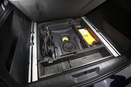 Peugeot 308 SW 130 e-THP, Verstaumglichkeiten