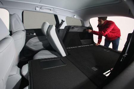 Peugeot 308 SW 130 e-THP, Ladeflche