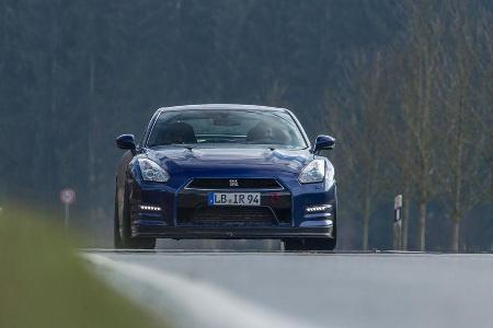 Importracing Nissan GT-R, Frontansicht