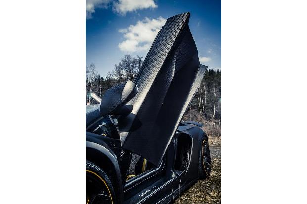 Mansory-Lamborghini Aventator Carbonada, Flgeltre