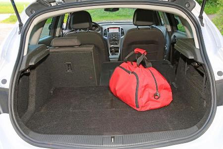Opel Astra 1.6 CDTI EcoFLEX, Kofferraum