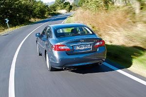 Infiniti M im Fahrbericht