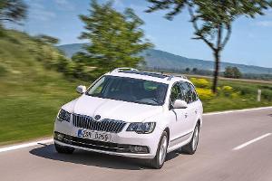 Skoda Superb Combi im Fahrbericht