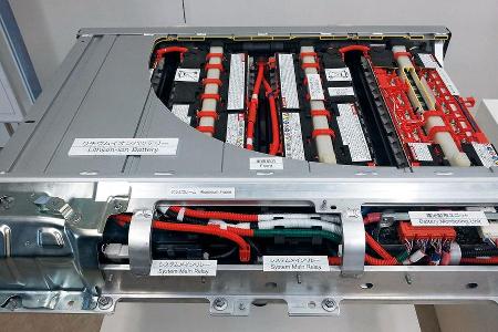 Toyota Prius Plug-in, Batterie