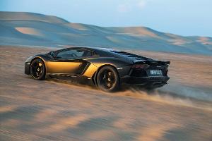 Lamborghini Aventador LP 700-4