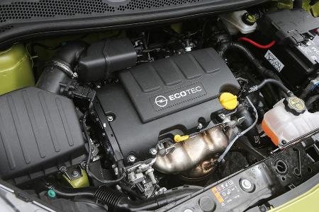 Opel Adam, Motor