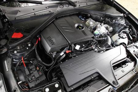 BMW 114i, Motor