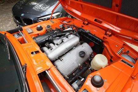 BMW 2002, Motor