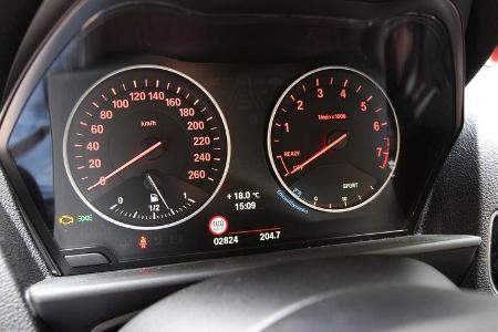 BMW 114i, Rundinstrumente