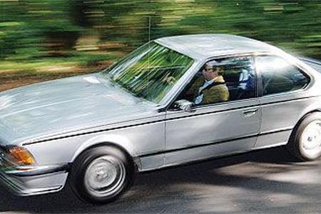 Der 635 CSi verkörpert den klassischen Gran Turismo. Komfortabel, geräumig und schnell. Typisch für den stärksten Sechser si...