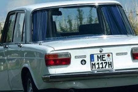 Dem Lancia gelingt es, Luxus mit Sportlichkeit zu verbinden. Er bietet mehr Platz und federt komfortabler.