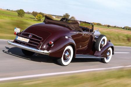 Packard 120 Convertible, Heckansicht