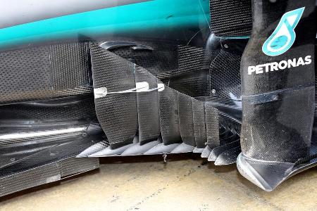 Mercedes W07 Bargeboard - Barcelona F1-Test 2016