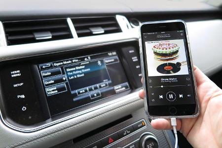 Range Rover Sport SVR, Infotainment