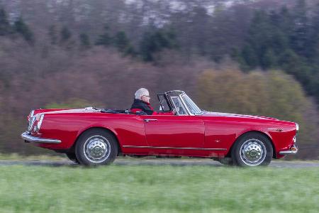 Alfa Romeo 2600 Spider, Seitenansicht