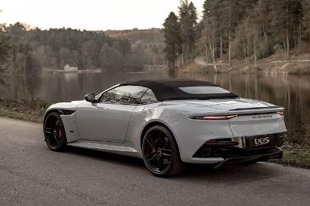 Aston Martin DBS Superleggera Volante