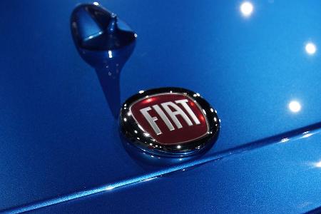 11/2015 Fiat 124 Spider leaked