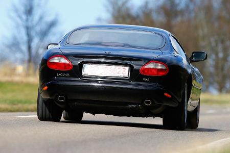 Jaguar XK8, Heckansicht