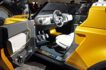 Land Rover Defender / DC100 Concept