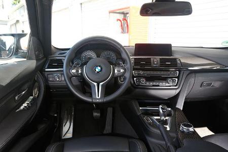 BMW M3, Cockpit