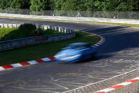 BMW M3, Kurvenfahrt