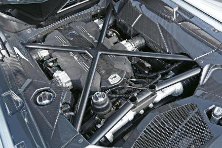 Lamborghini Aventador LP 700-4, Motor