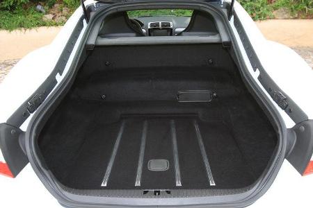 Jaguar XKR-S, Kofferraum