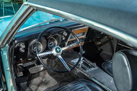 Pontiac Firebird 400, Cockpit