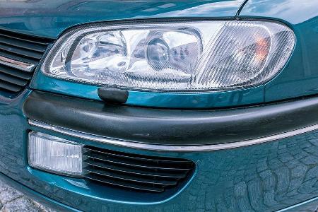 Opel Omega B Mv6, Frontscheinwerfer