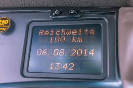 Opel Omega B Mv6, Display
