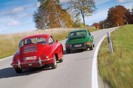 Porsche 356 C, Porsche 911 T 2.4, Heckansicht