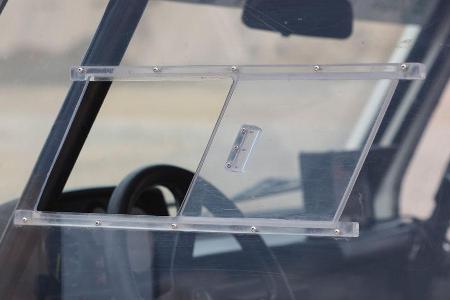 Mercedes 280 GE Dakar, Seitenfenster