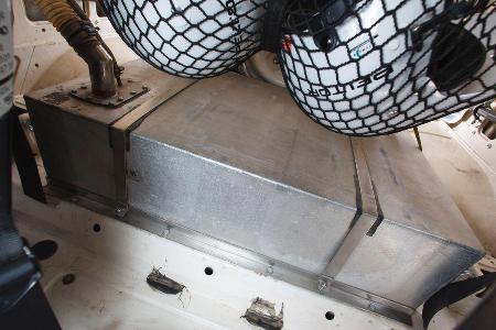 Mercedes 280 GE Dakar, Zusatztank