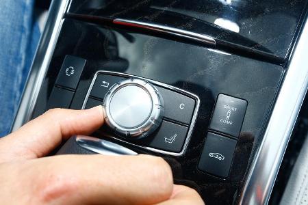 Mercedes E 350 Bluetec, Bedienelement