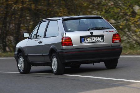 Heckansicht des VW Polo G40 in Fahrt