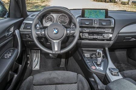 BMW 120i, Cockpit