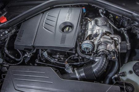 BMW 120i, Motor