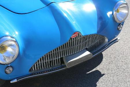 Bugatti 252, Front, Khlergrill
