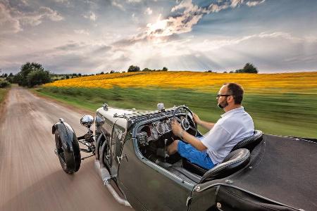 Aston Martin MK II, Fahrersicht