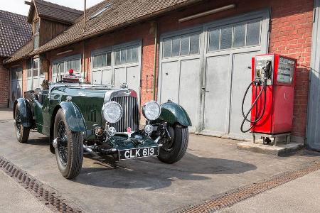 Aston Martin MK II, Frontansicht