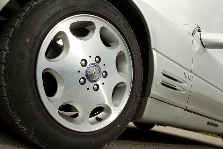 Mercedes-Benz SL 600, Scheinwerfer-Wischanlage