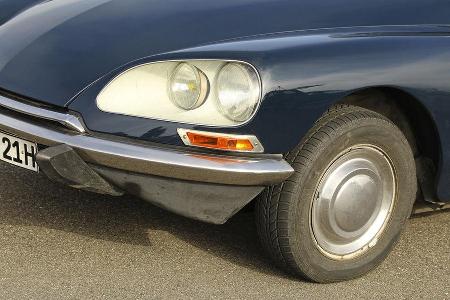 Citroen D Super 5, Scheinwerfer