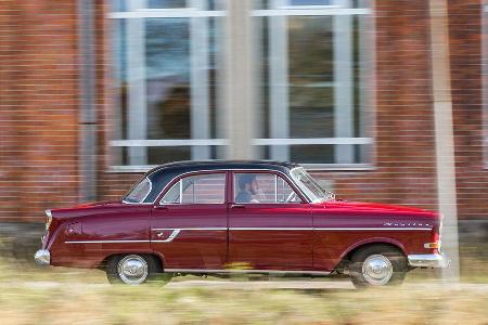 Opel Kapitn, Modell 1956, Seitenansicht