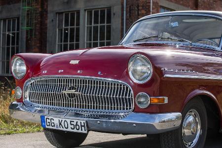 Opel Kapitn, Modell 1956, Frontscheinwerfer, Khlergrill