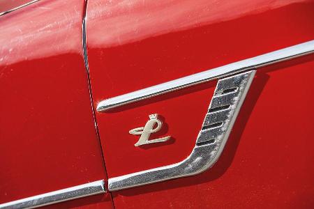 Opel Kapitn, Modell 1956, Emblem